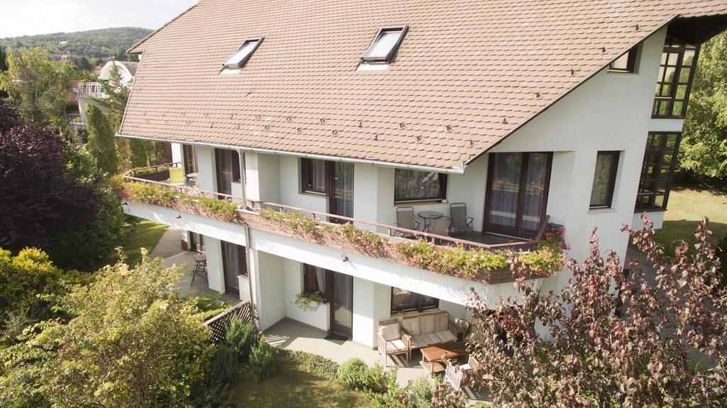 Dominika Apartman Hotel บูดาเปสต์ ภายนอก รูปภาพ